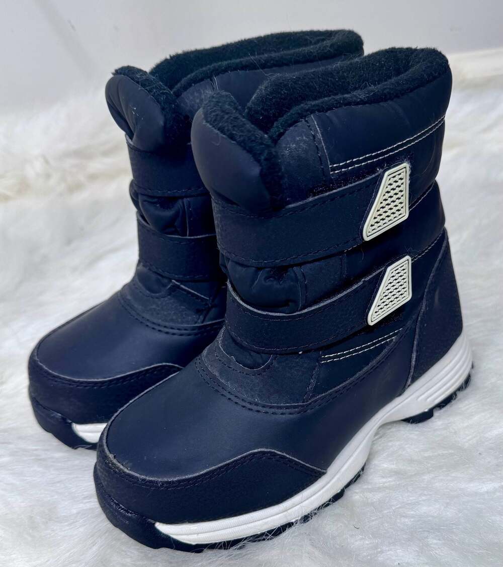Wonder Nation Black Winter Snow Boots Size 12 with Double Velcro Straps